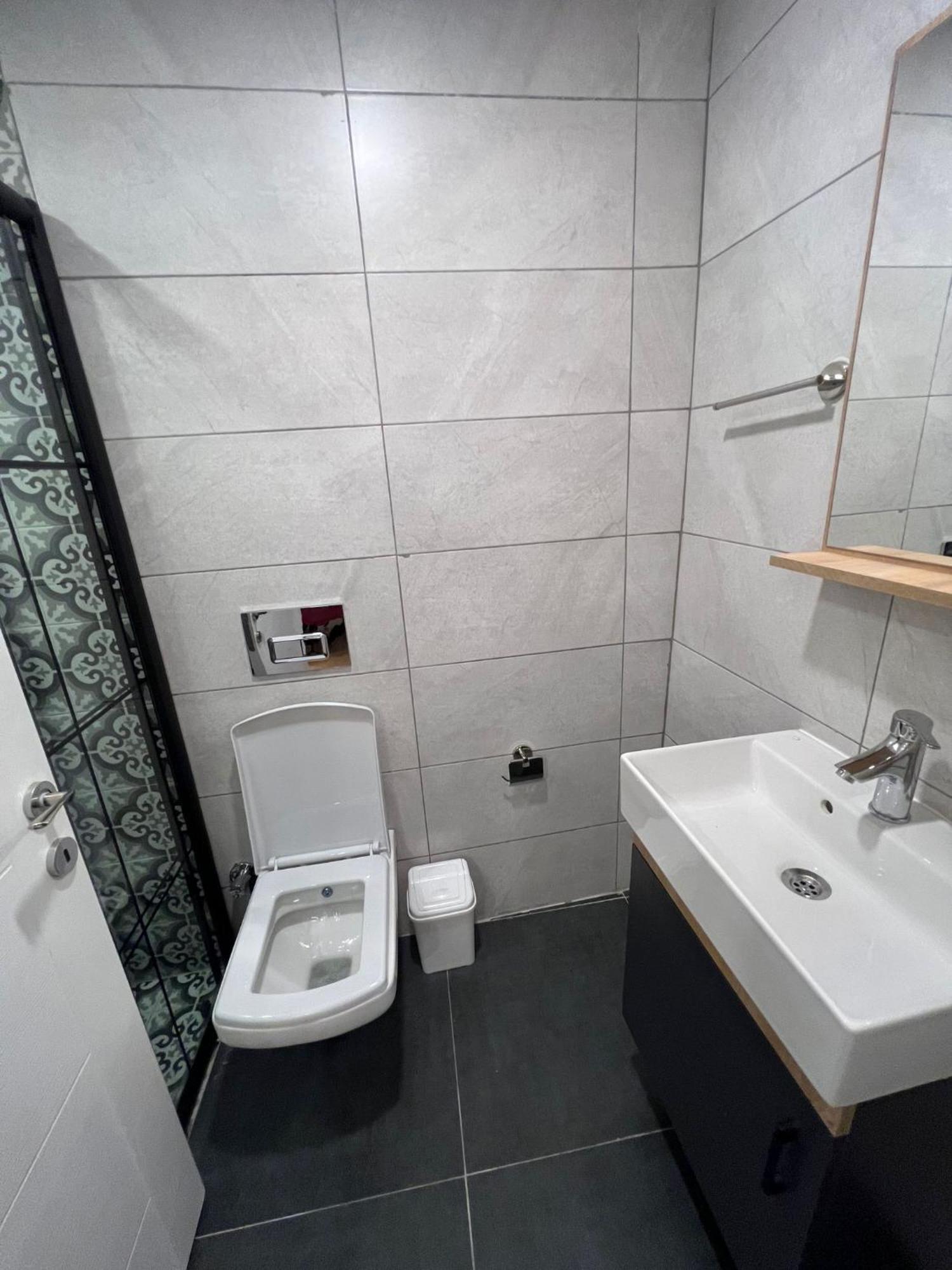 Ayd Apart Harbiye Taksim Istanbul Exterior photo